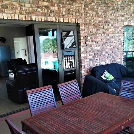 2 Bedroom Guest Suite At A-Frame Glengariff Beach Glen Eden Esterno foto